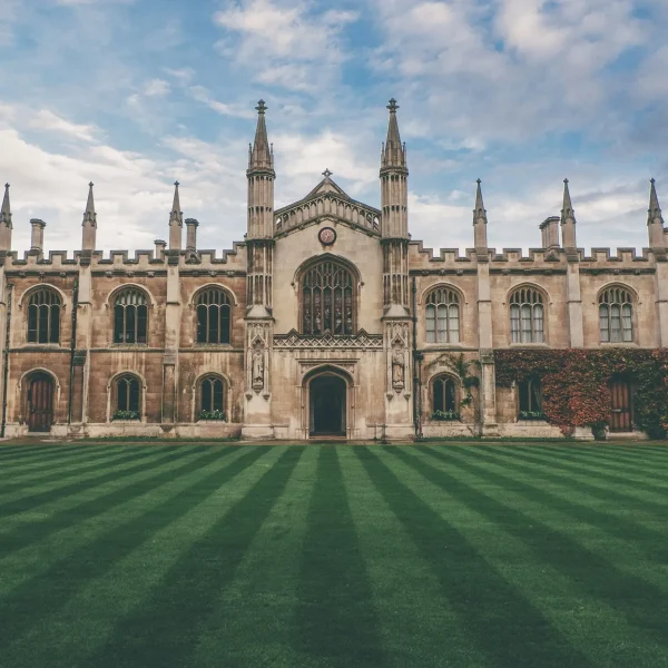 Oxford University Masters Programs 2025: Top Degrees Guide